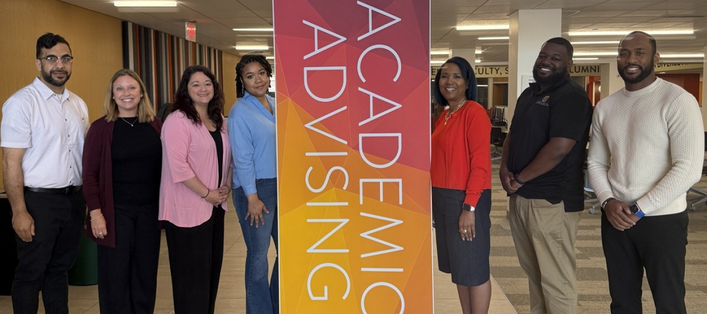 Academic Advising Center Group Picture